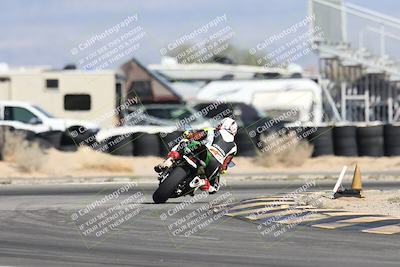 media/Nov-16-2025-Race Pace (Sun) [[8c5fa54630]]/Non Verified Riders (1st 20 Minutes)/4-Turn 16 (1116am)/